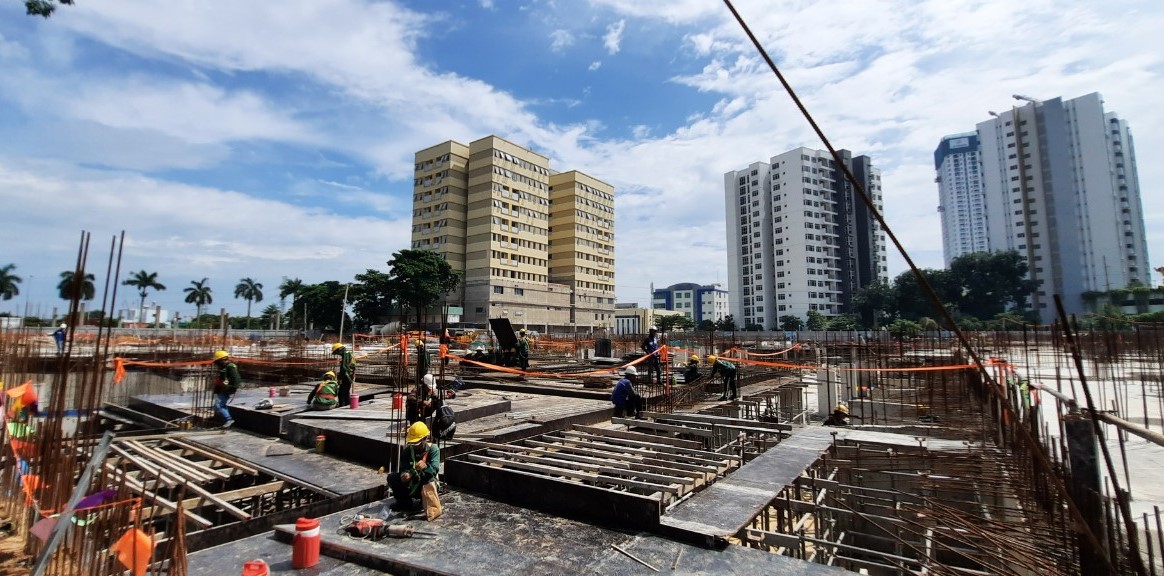 phần sàn tầng trệt